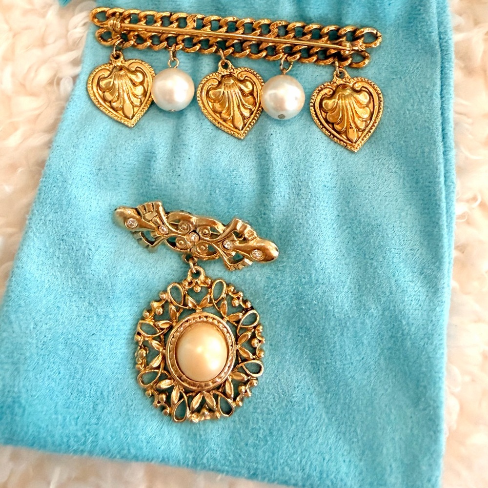 Gold-Tone Heart & Pearl Drop Brooch Set - Gold and White